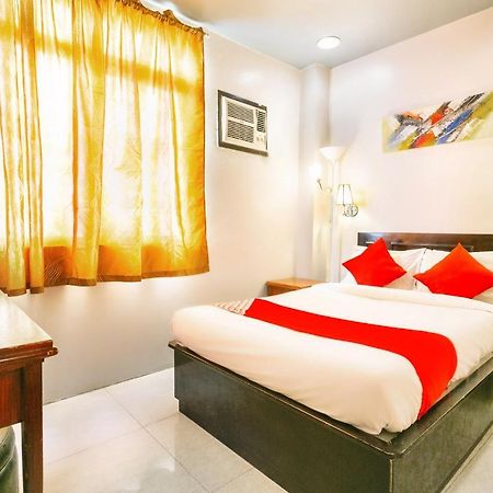 Getz Hotel Manila Bagian luar foto