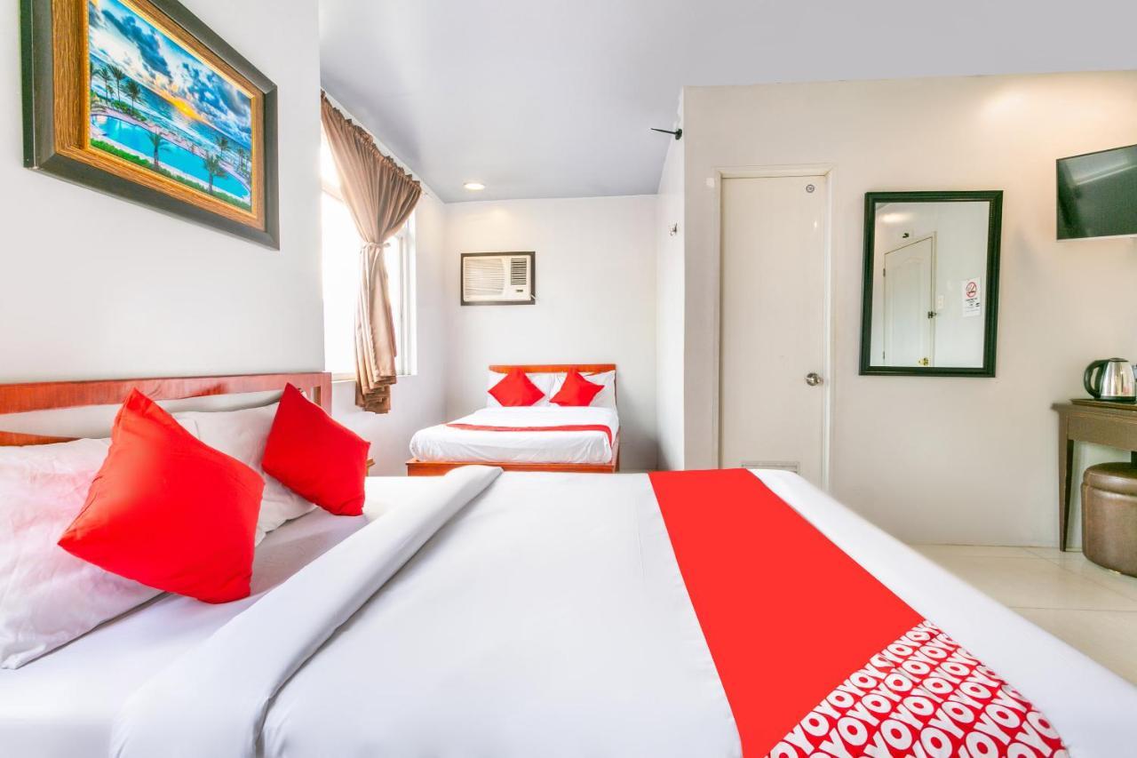Getz Hotel Manila Bagian luar foto
