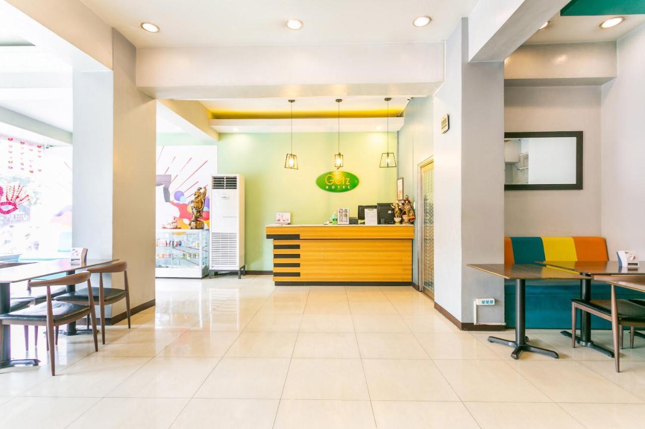 Getz Hotel Manila Bagian luar foto